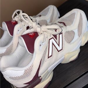 New Balance 9060 Linen Burgundy